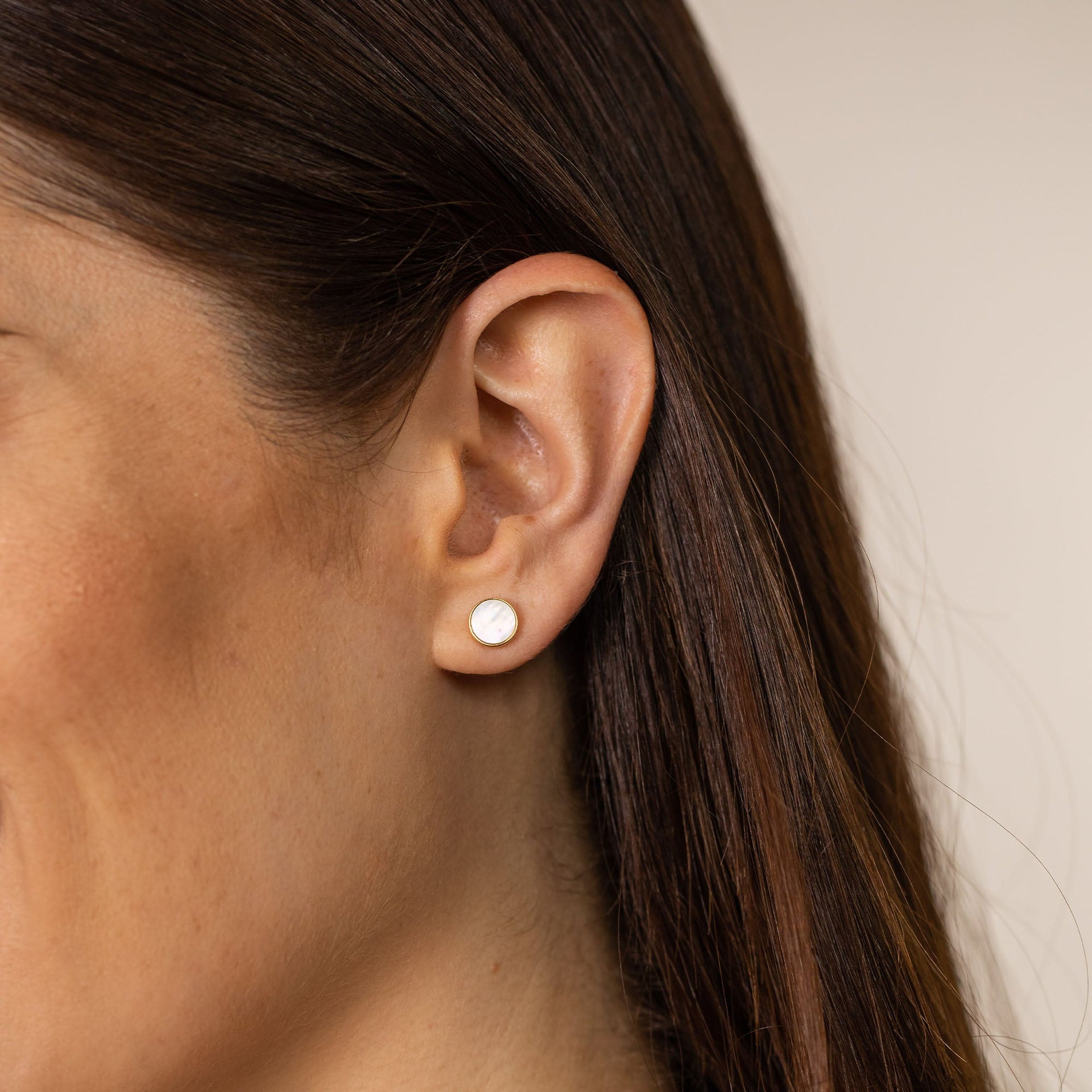White Gloss Earring