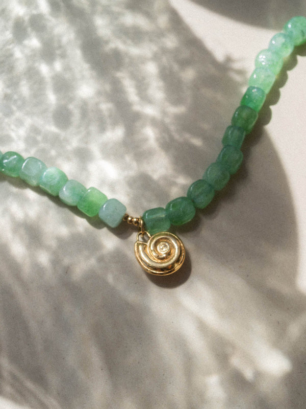 Collier Sundial Shell Jade