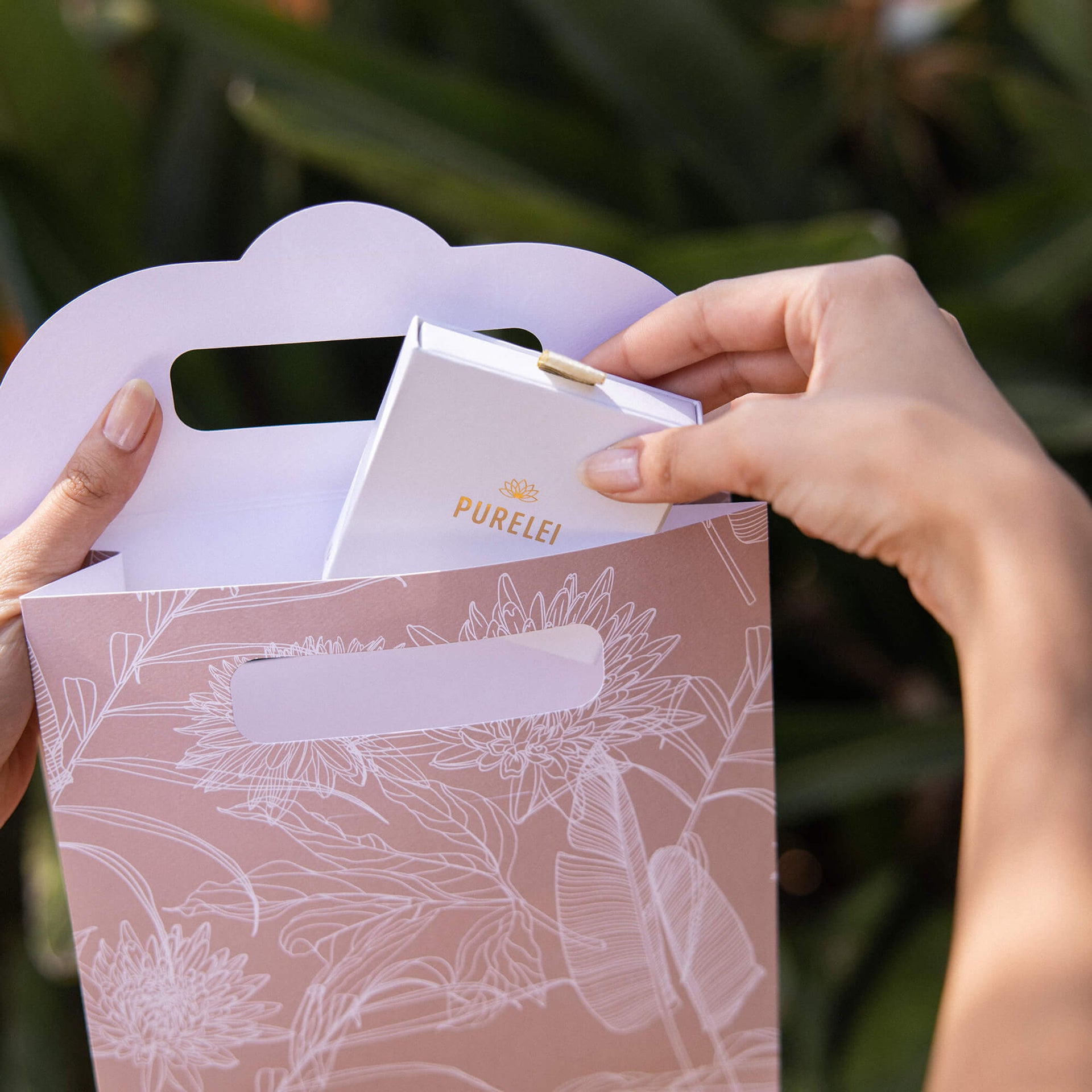 Gift Packaging Flora