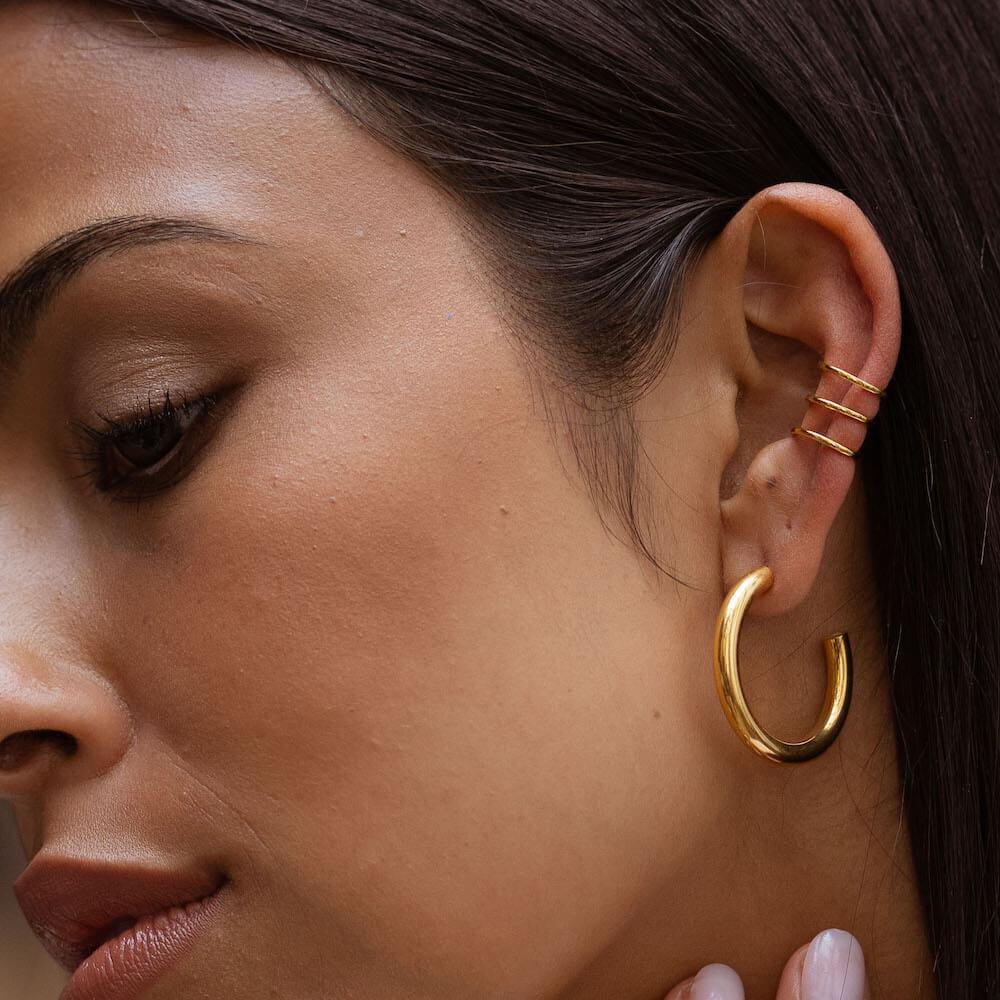 Kumu O Hoop Earring