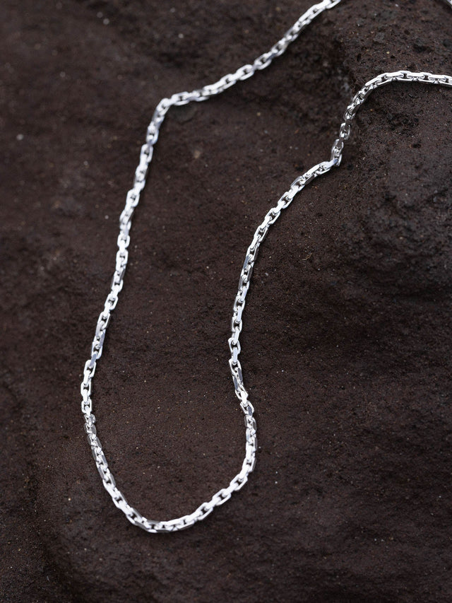 Collier Gleam
