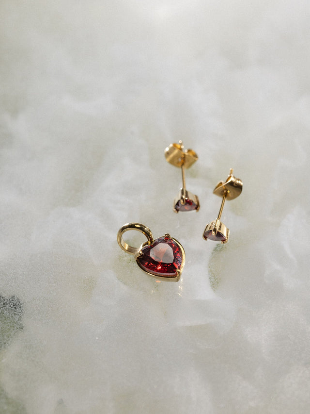 Boucles d'Oreilles Red Heart