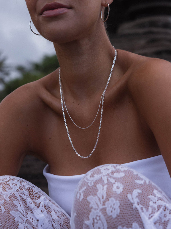 Collier Gleam