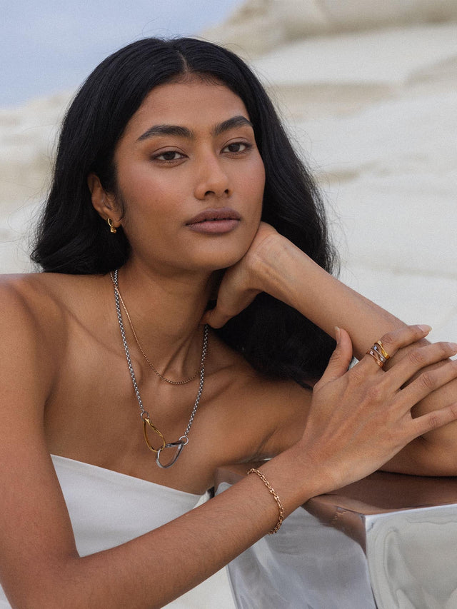 Balance Necklace