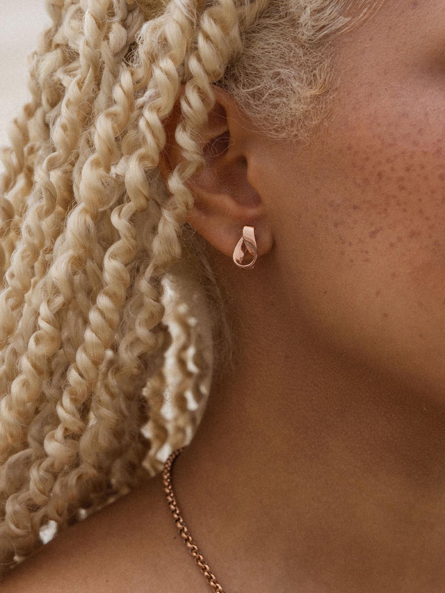 Twist Earring