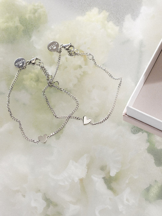 Tiny Heart Bracelet Set