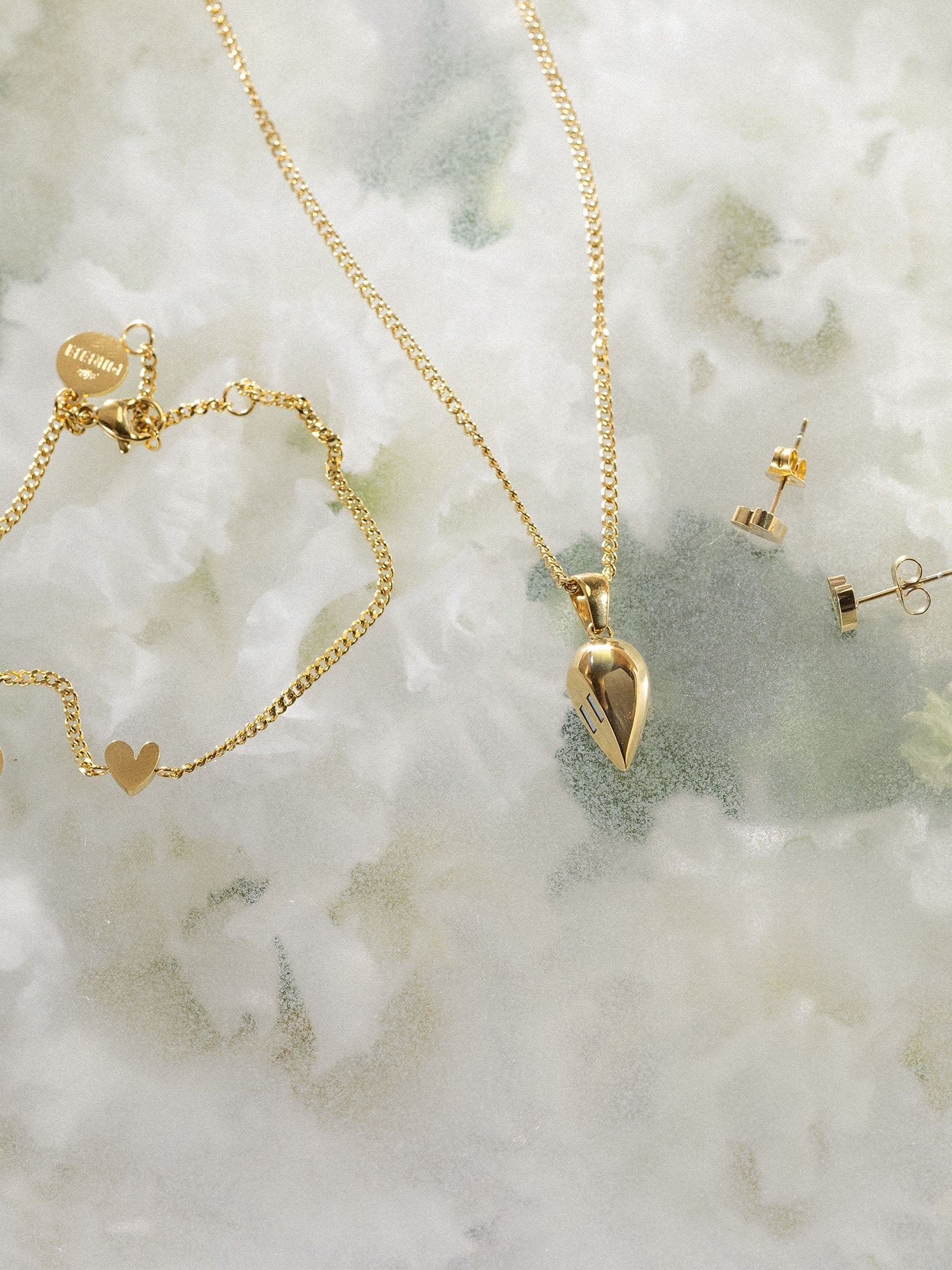 Tiny Heart Earring