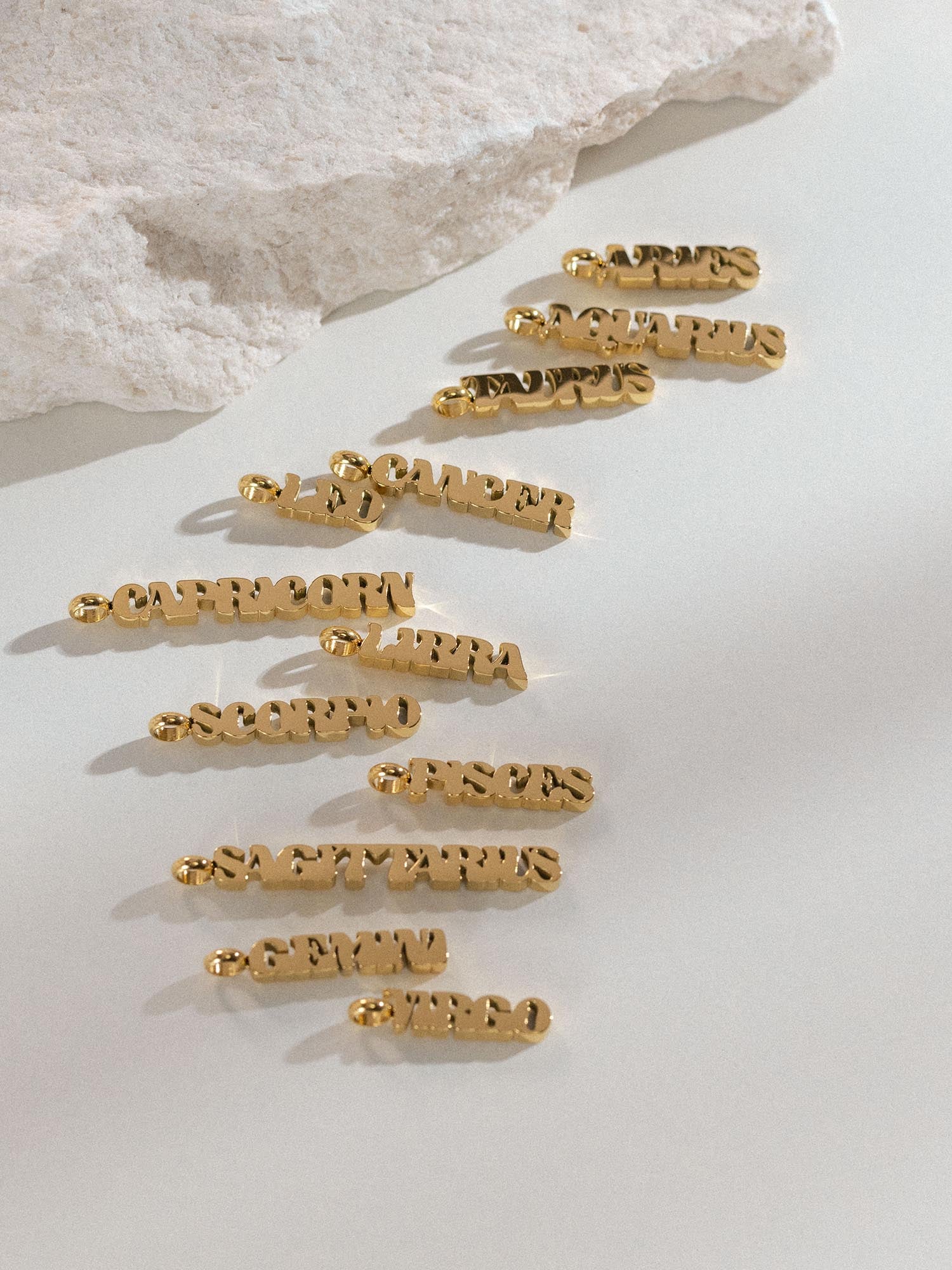 Charm Lettre Gemini