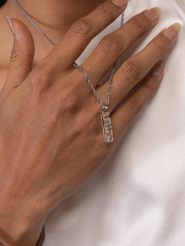 Charm Lettre Aries
