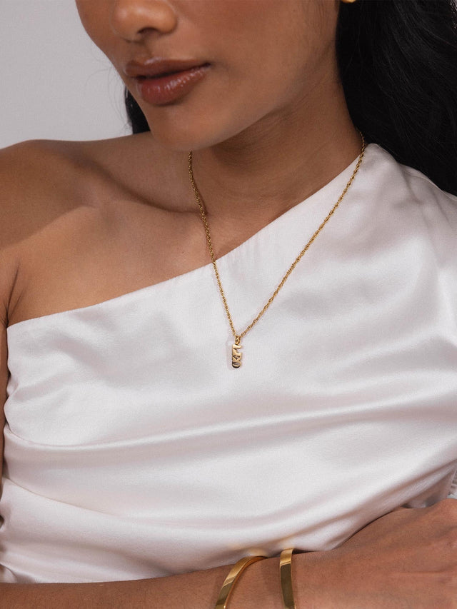 Charm Lettre Leo