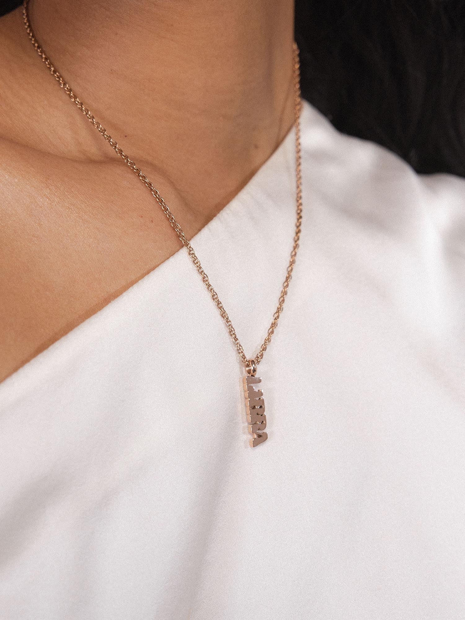 Charm Lettre Libra