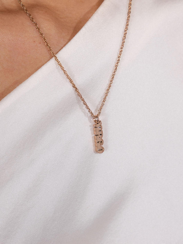 Charm Lettre Virgo