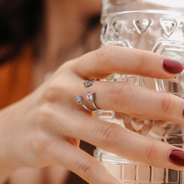 Vivid Ring