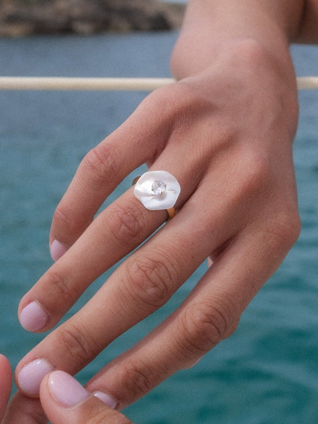 Allure Ring with Pearl - INT PURELEI