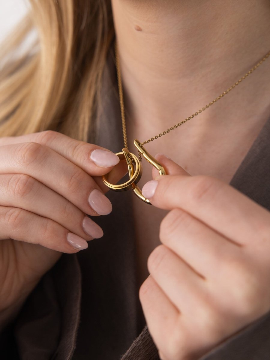 Drop Ring Holder Necklace - INT PURELEI