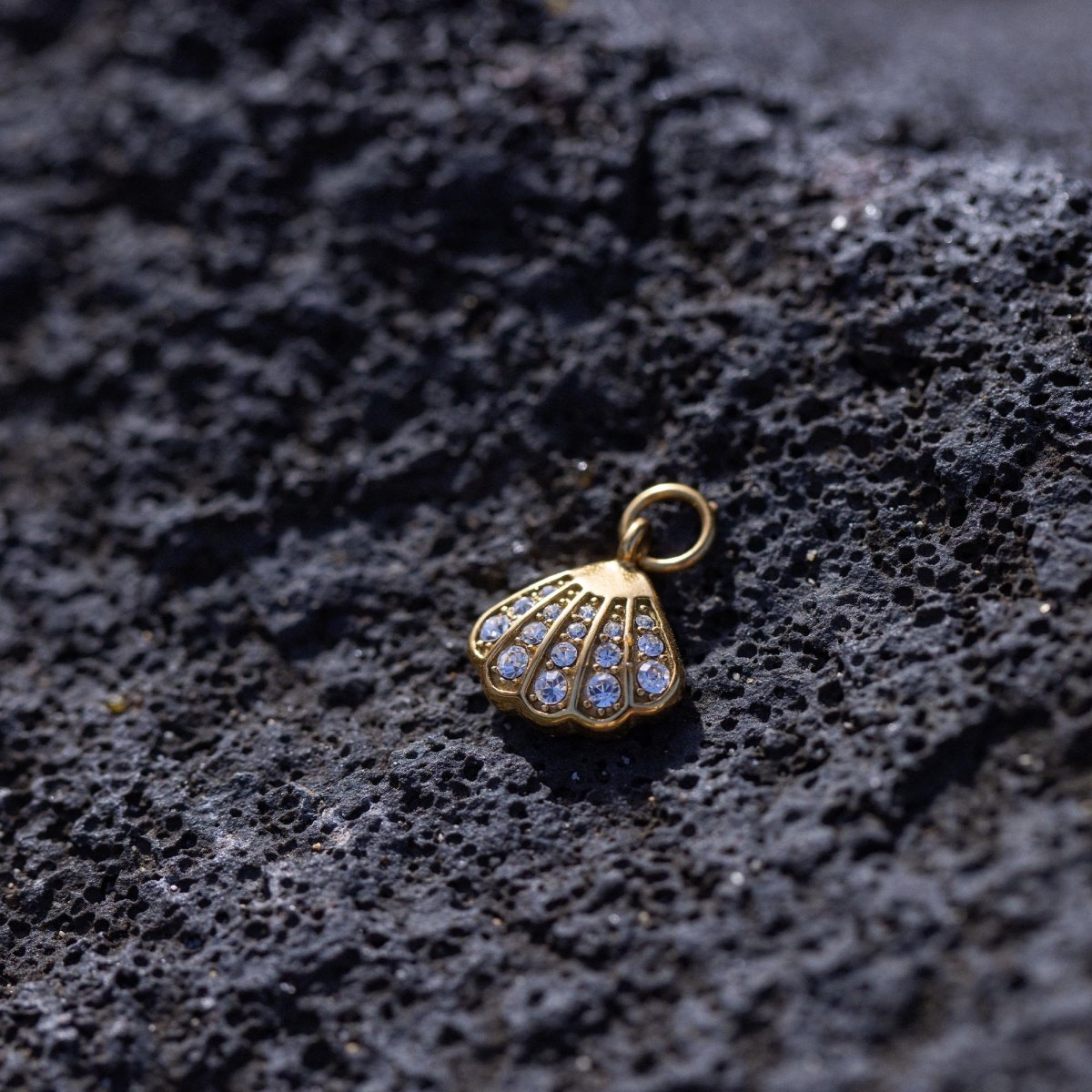 Glitter Shell Charm - INT PURELEI