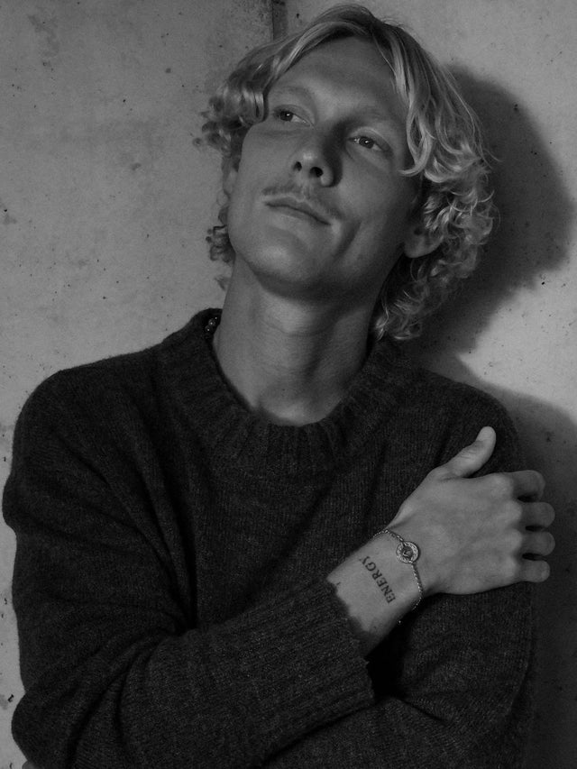 Maverick Coin Bracelet - INT PURELEI