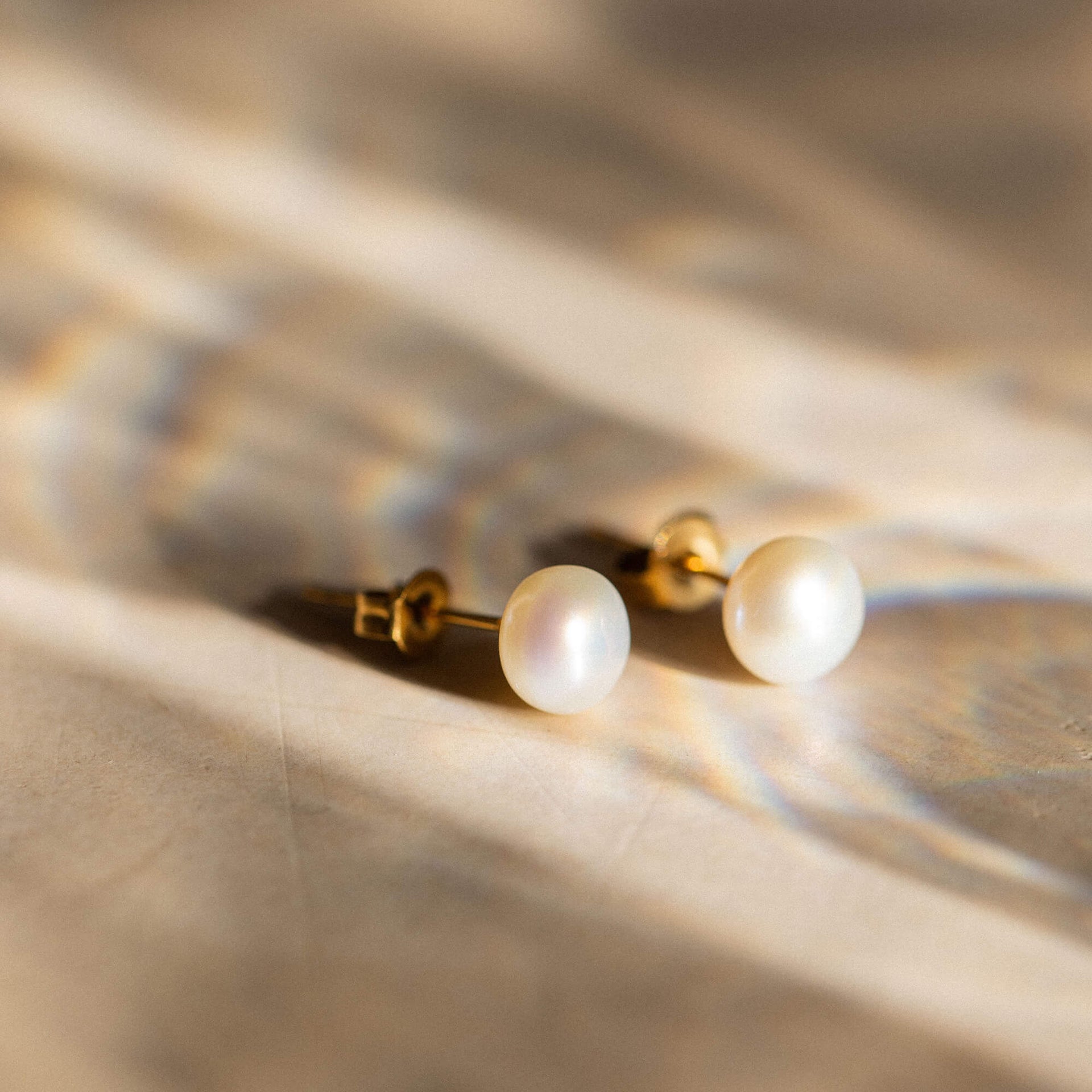 Pearl Earring