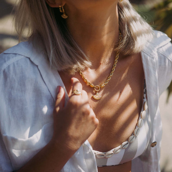 Charm Breeze