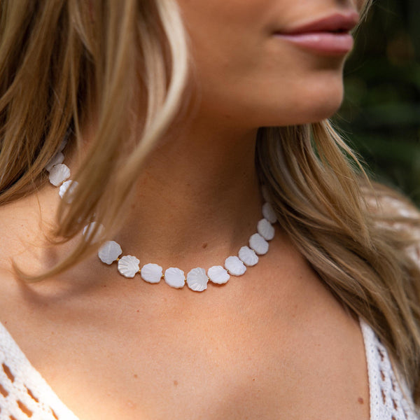 White Sparkle Necklace